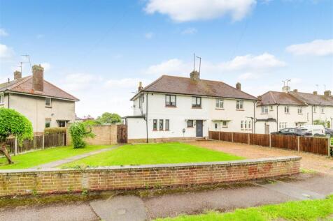 Front Garden &amp; Driveway
