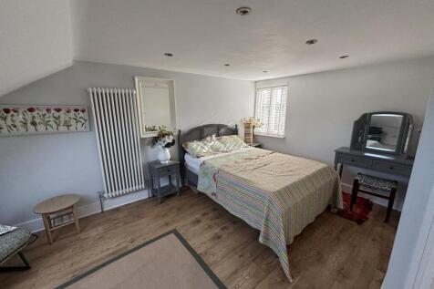 Bed Sitting Room