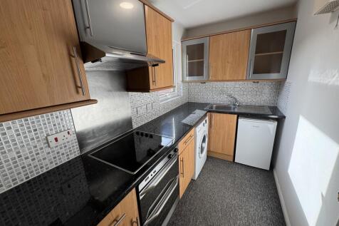 Mearns Place, Chelmer Village, Chelmsford, Essex photo 4