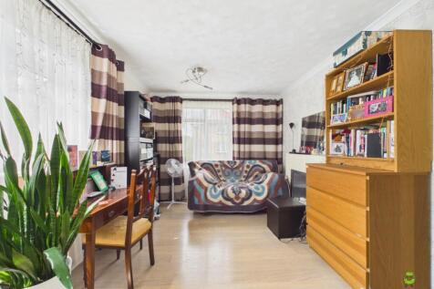 Presented by Kevin at EweMove Abbey Wood and Belve