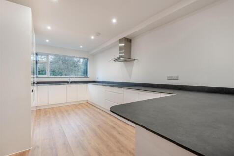 8671983-interior14.jpg