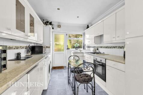 2 Beaufort Drive (5).jpg