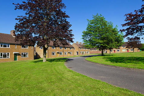 Pic 11 General Oxburgh Square.jpg