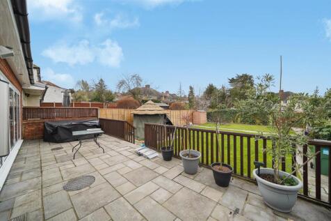 2 Beverley Gardens - eUGjq79WnkDHySQjka1Y.jpg