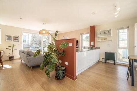 Living Area/Kitchen