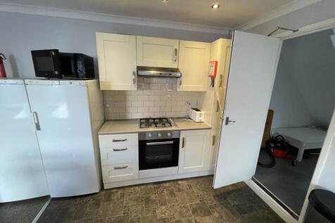 Llantrisant Street, Cathays, Cardiff photo 5