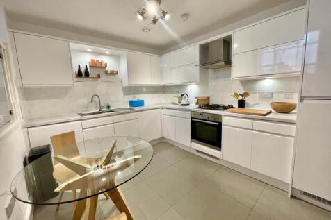Kershaw Drive, Lancaster photo 3