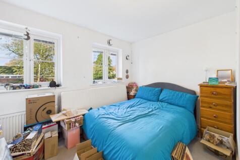 CAM05192G0-PR0179-STILL010