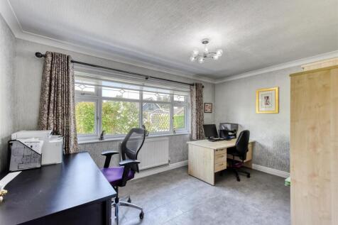 40 Cranmere Avenue-bed4-study.jpg