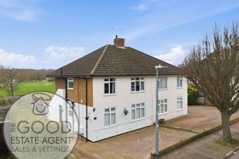 Loughton, IG10 - property photo