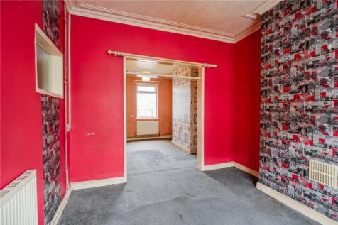 Living Room (2)