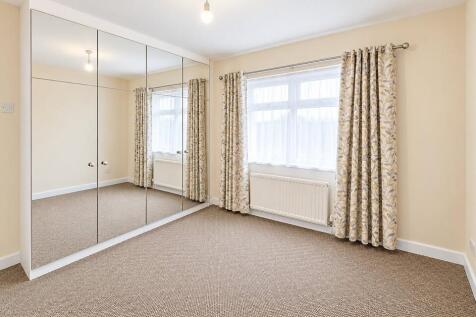 Longwood Crescent, Alwoodley, Leeds photo 5