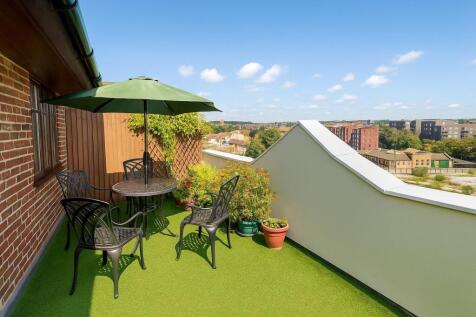 Roof Terrace.jpeg