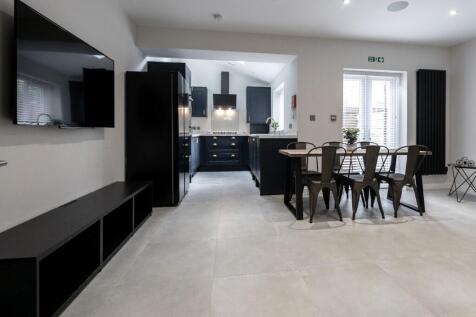 Alderson Road, Liverpool, Merseyside, L15 photo 4