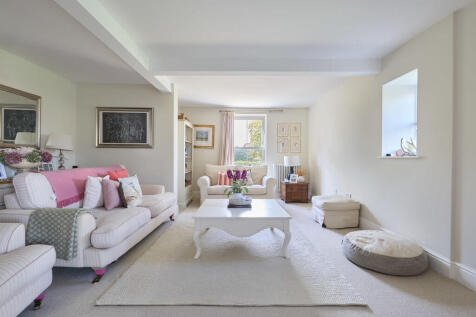 220 The Street 09...