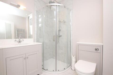 Shower room.JPG