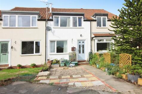 Leeds, LS25 - property photo