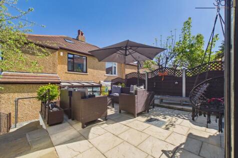 Raised Patio Seating