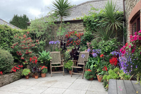Courtyard 2