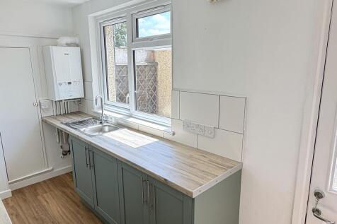 St Johns Road, Frome, Somerset photo 3