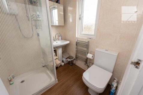 252 Hale End Road_0007.jpg