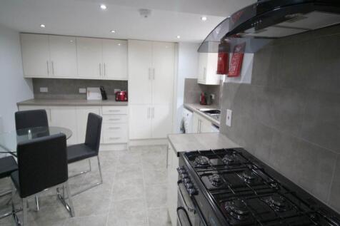 Rosemont Avenue (Room 4), Bramley, Leeds photo 5