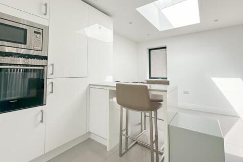 Mansfield Place, Cuffley photo 4