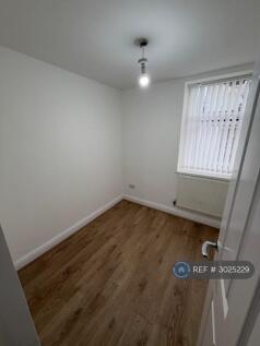 Mersey Road, Widnes, WA8 photo 4