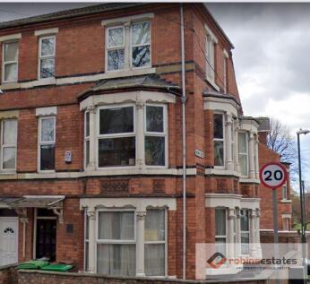 5 Bedroom Semi-Detached in NG7 2FQ