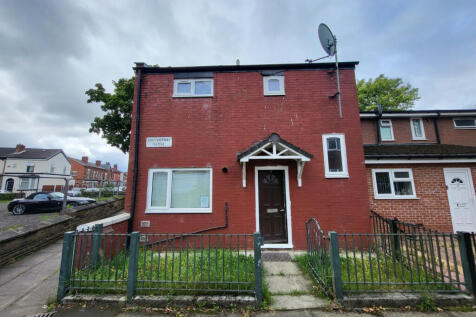 2 Bedroom End Terrace For Sale