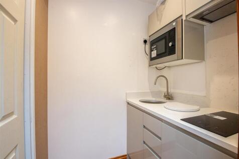 first floor studios_26.jpg