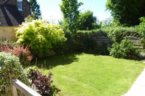 Hawthorn Cottage garden 2.JPG