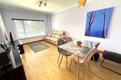 Sitting Room/Bedr...