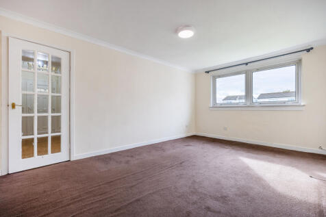 Stormyland Way, Barrhead, East Renfrewshire photo 4