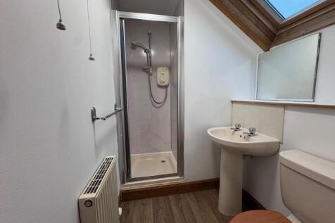 Bedroom Three Ensuite