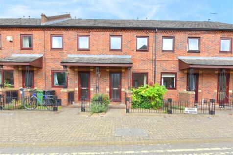 2 Bedroom House in YO10 4GA