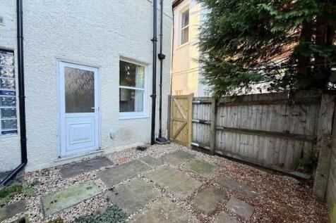Rear Courtyard