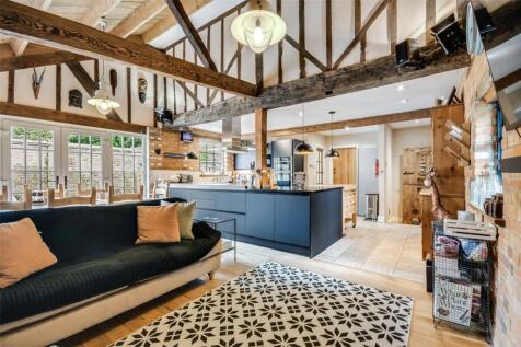 Kitchen/Dining