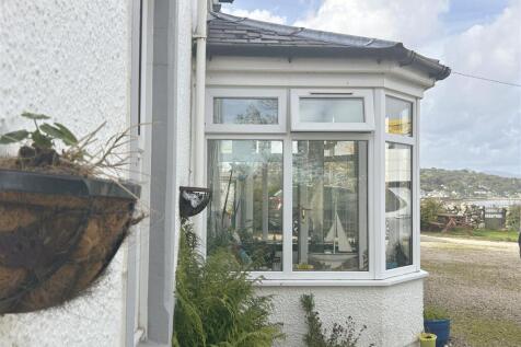 Entrance Porch