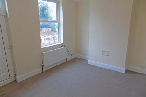 5 Castle Hill Square, Worksop photo 4