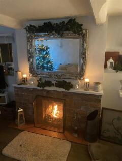 Lounge fireplace Christmas.jpg