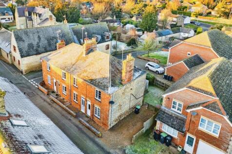 East-Street-Stanwick-Estate-Agents-Prime-Choice-Ae