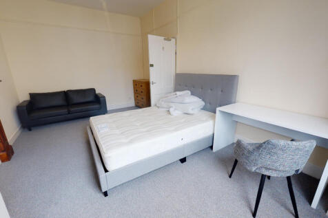 105 Clarendon Street, Leamington Spa photo 3