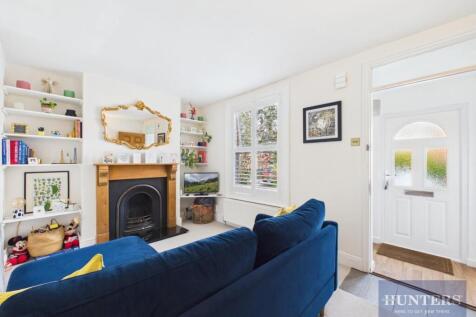 Naunton Lane, Leckhampton photo 4