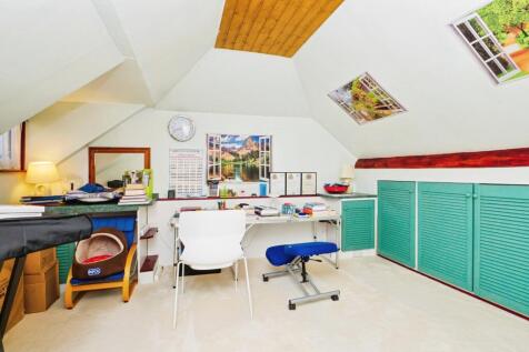 31 Lonsdale Avenue, Margate CT9 3BY