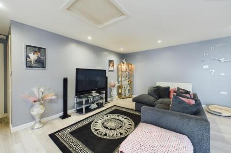 Bungalow - Kitchen/Living/Dining Room