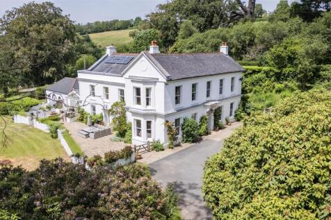 Kernock House
