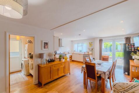 Kitchen / Dining Room / Family Room