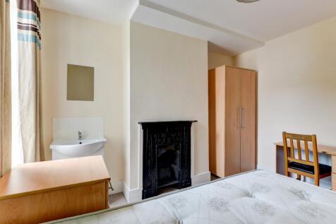 14  Bernard Road Bedroom 4 (2)