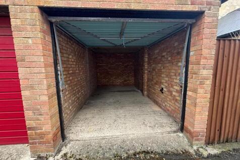 Interior 3.jpg